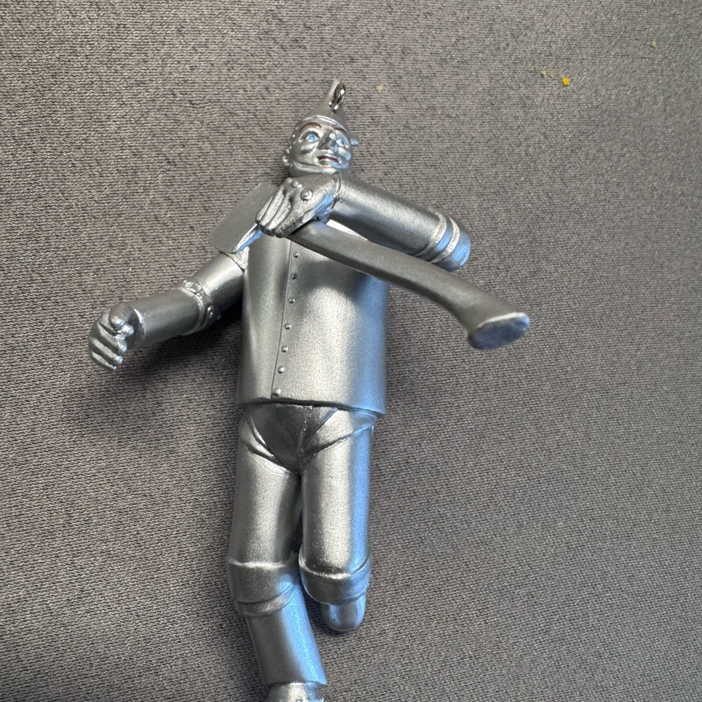 Wizard of Oz Ornaments - Picture 11 of 13